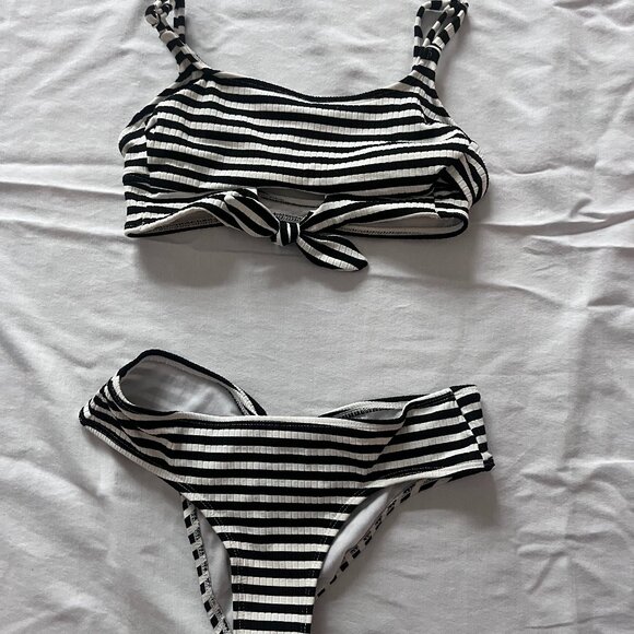 Wild Fable Swimsuit - Picture 1 of 3